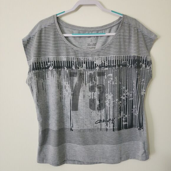 Oakley Tops - Oakley Womens Graphic 75 Relaxed Fit Scoop Neck Striped T-Shirt Grey Cotton Sz L